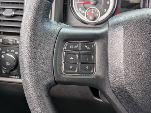 Used 2019 RAM 1500 Express image 31