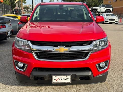 Used 2020 Chevrolet Colorado LT w/ LT Convenience Package AWD/4WD image 2