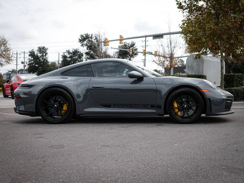 Used 2025 Porsche 911 GT3 image 13
