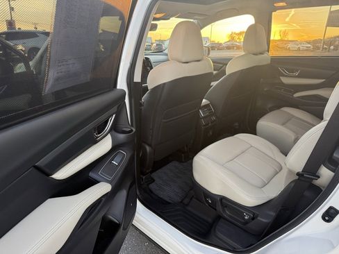 Certified 2023 Subaru Ascent Limited w/ Technology Package image 7
