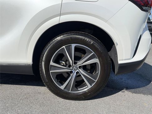 Used 2025 Lexus RX 350h AWD/4WD image 15