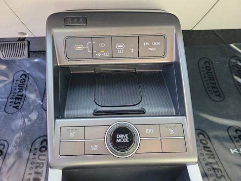 New 2026 Hyundai Kona SEL Premium image 13