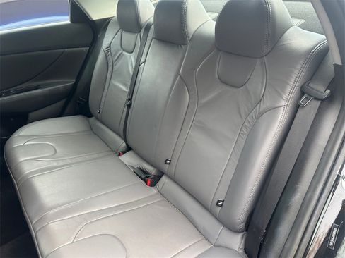 Used 2022 Hyundai Elantra SEL w/ Convenience Package image 10