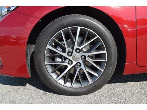 Used 2018 Lexus ES 350 image 47