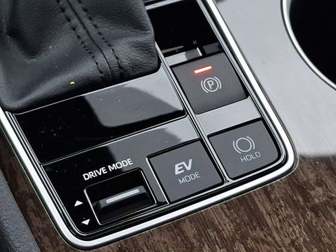 New 2026 Toyota Sienna Limited image 20