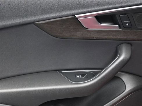 Used 2018 Audi A4 2.0T Ultra Premium w/ Convenience Package image 29