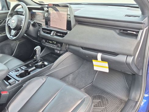 Certified 2026 Subaru Outback Limited AWD/4WD image 32
