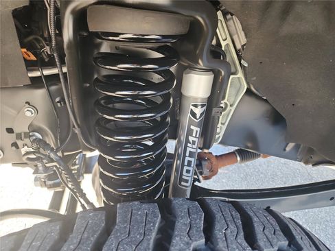 Used 2022 Ford F250 Platinum w/ Tremor Off-Road Package image 10