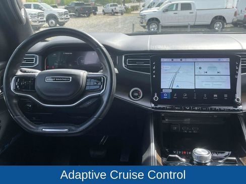 Certified 2023 Jeep Grand Wagoneer Series II image 23