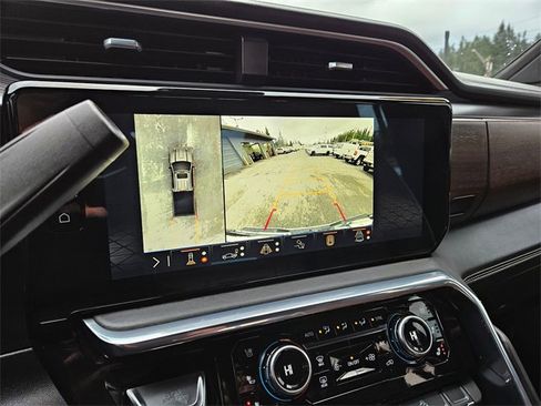 Used 2024 GMC Sierra 2500 Denali Ultimate image 29