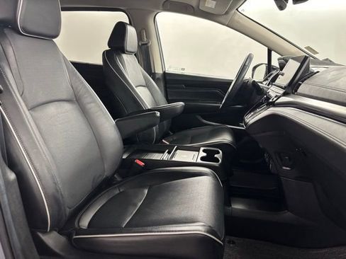Used 2025 Honda Odyssey Elite image 25