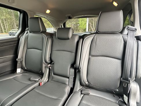 Used 2025 Honda Odyssey Elite image 10