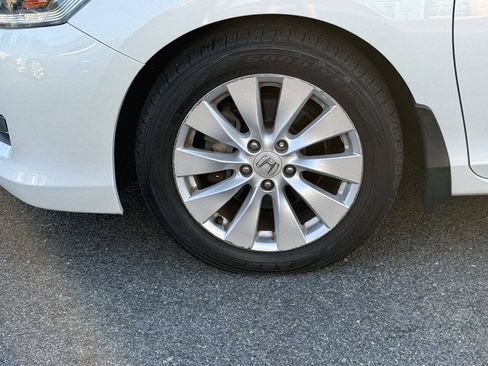 Used 2015 Honda Accord EX-L image 31