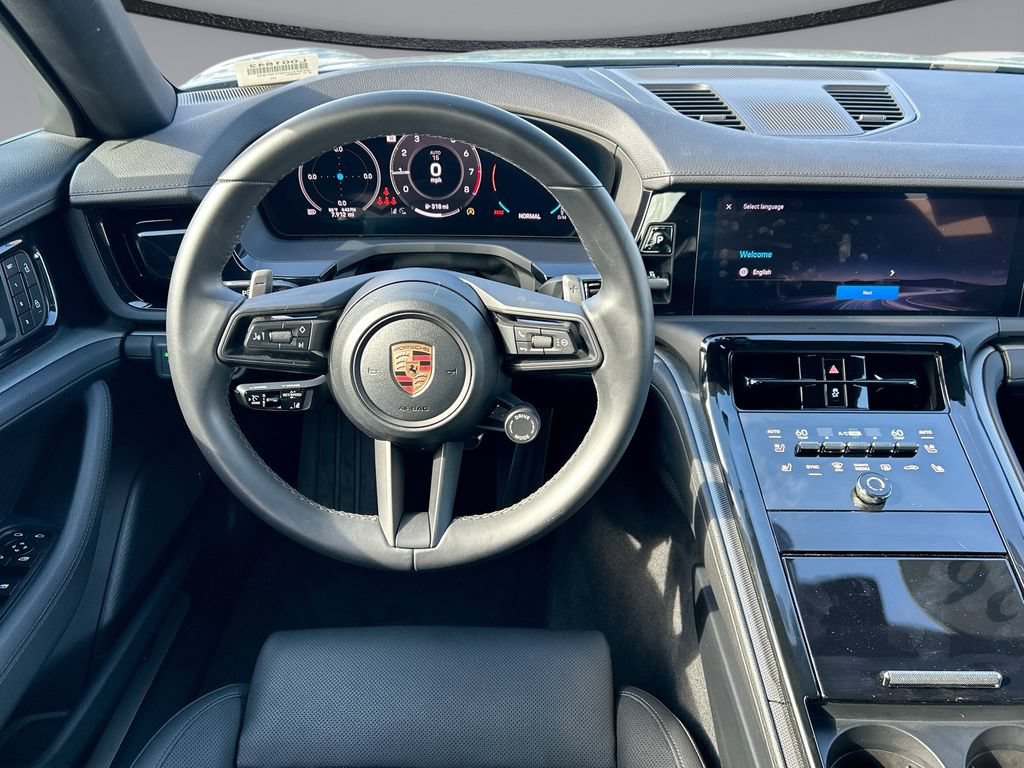 Used 2026 Porsche Panamera w/ Premium Package RWD image 31