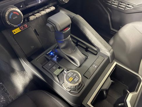 New 2025 Toyota Tacoma TRD Off-Road image 22