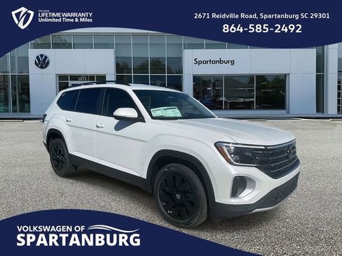 New 2026 Volkswagen Atlas SE image 1