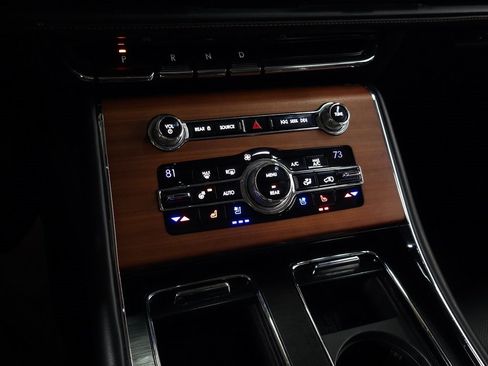 Used 2020 Lincoln Aviator Reserve w/ Equipment Group 202A image 33