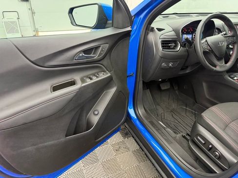 Used 2024 Chevrolet Equinox RS w/ LPO, Floor Liner Package AWD/4WD image 18