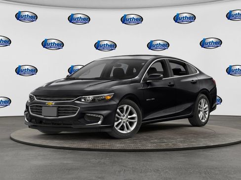 Used 2017 Chevrolet Malibu LT FWD image 1