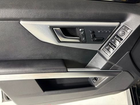 Used 2014 Mercedes-Benz GLK 350 2WD image 12