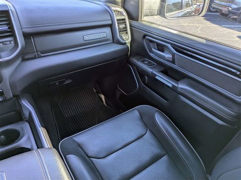 Used 2021 RAM 1500 Laramie w/ Sport Appearance Package image 17