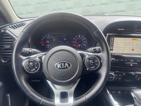 Used 2020 Kia Soul EX FWD image 22