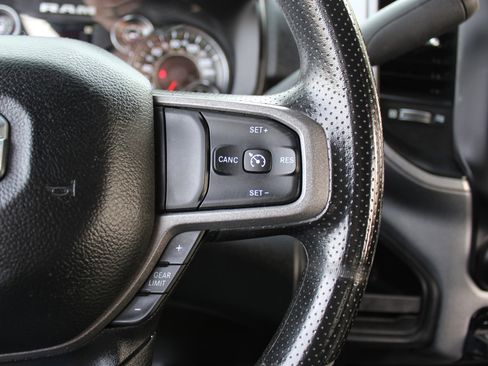 Used 2024 RAM 2500 Tradesman w/ Chrome Appearance Group image 26