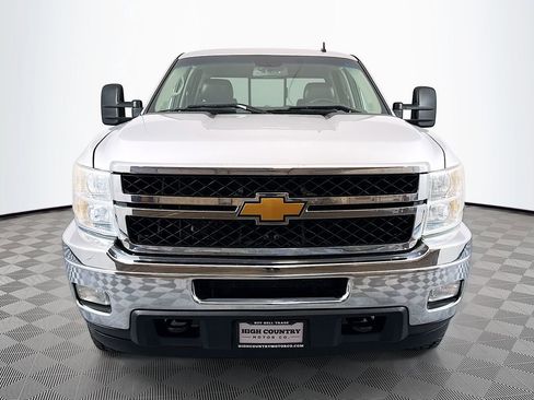 Used 2014 Chevrolet Silverado 2500 LT w/ Interior Plus Package AWD/4WD image 2