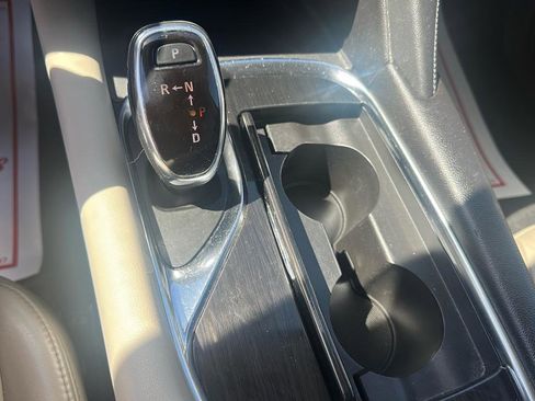 Used 2018 Buick Enclave Premium w/ Experience Buick Package image 20