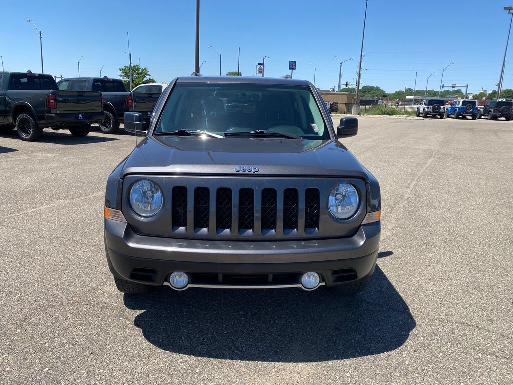 Used 2017 Jeep Patriot High Altitude AWD/4WD image 9