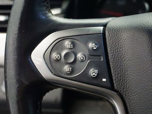 Used 2015 Chevrolet Suburban LTZ image 37