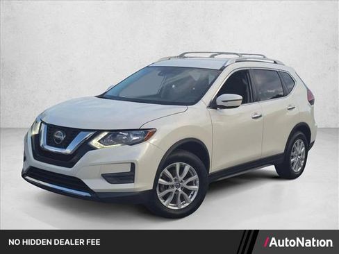 Used 2019 Nissan Rogue SV FWD image 1