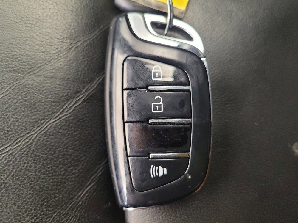 Used 2018 Dodge Journey Crossroad FWD image 32