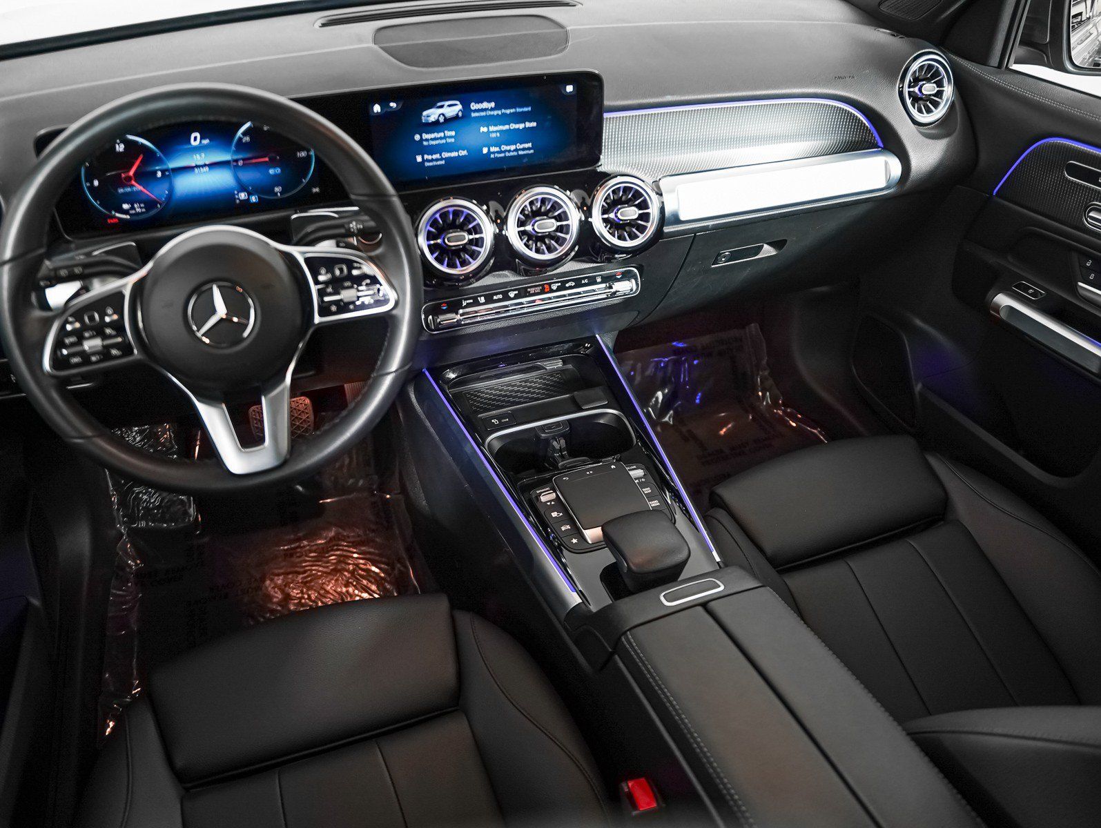 Certified 2023 Mercedes-Benz EQB 300 4MATIC w/ Exclusive Package image 18