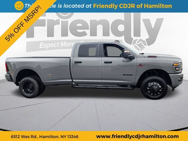 New 2026 RAM 3500 Big Horn AWD/4WD image 4