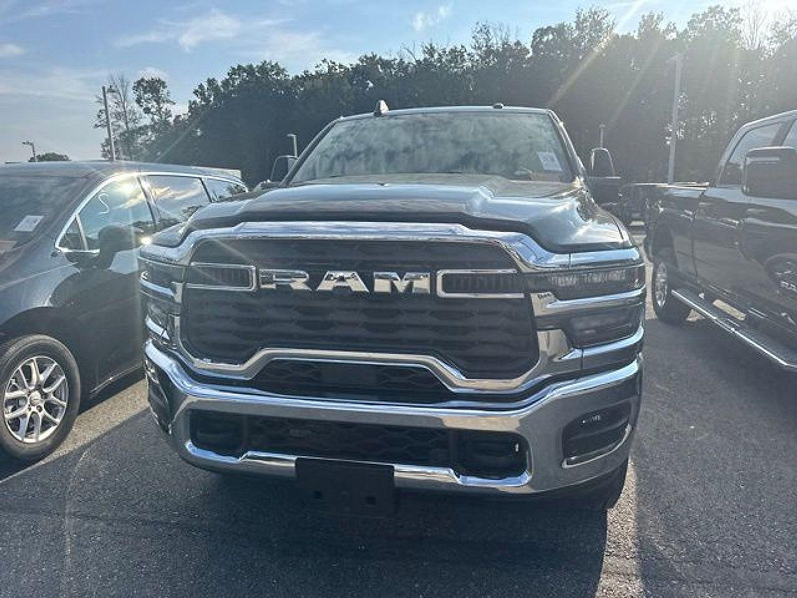 Used 2026 RAM 2500 Big Horn AWD/4WD image 4