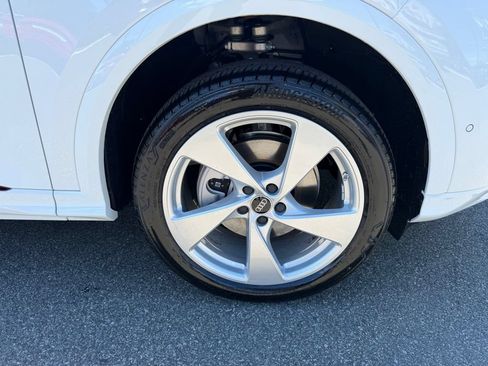 New 2026 Audi Q5 Premium Plus AWD/4WD image 11