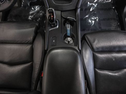 Used 2017 Cadillac XT5 Luxury image 30