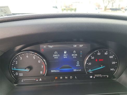 Used 2022 Ford Explorer XLT image 8