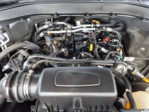 Used 2023 Ford Explorer XLT w/ Equipment Group 202A RWD image 22