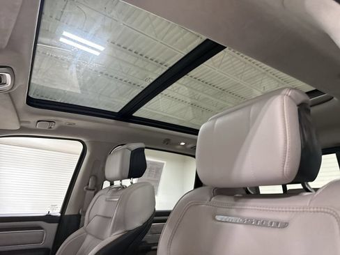 Used 2025 RAM 1500 Tungsten AWD/4WD image 20