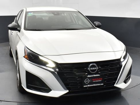 New 2025 Nissan Altima 2.5 S image 2