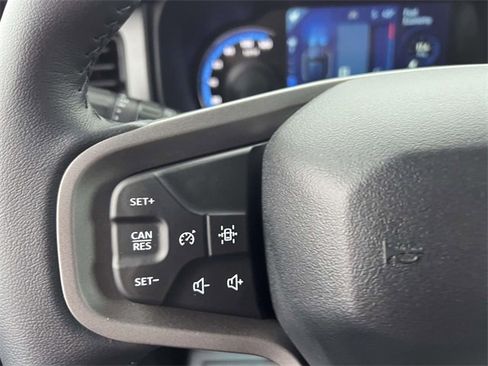 Used 2024 Ford Bronco Badlands image 30
