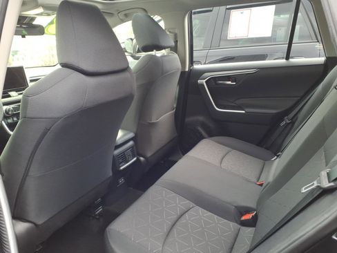 Used 2023 Toyota RAV4 XLE w/ Convenience Package image 10