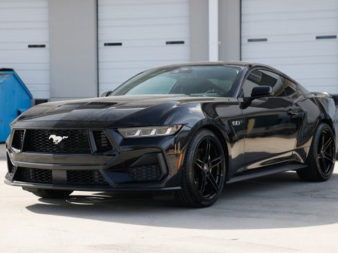 Used 2024 Ford Mustang GT image 4