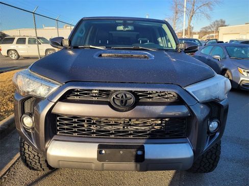 Used 2019 Toyota 4Runner TRD Off-Road Premium image 2