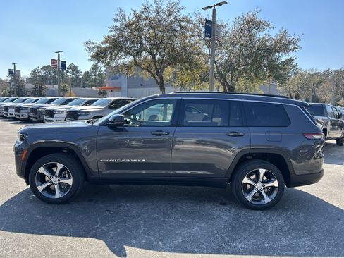 New 2026 Jeep Grand Cherokee L Limited image 4