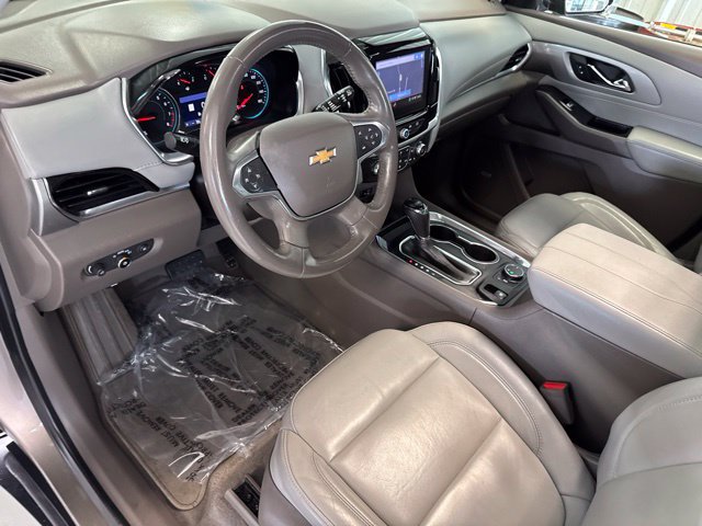 Used 2020 Chevrolet Traverse LT w/ LT Premium Package FWD image 35