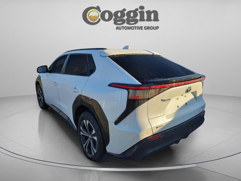 Used 2024 Toyota bZ4X XLE image 2