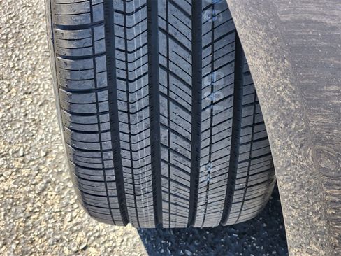 Used 2022 Tesla Model 3 image 10